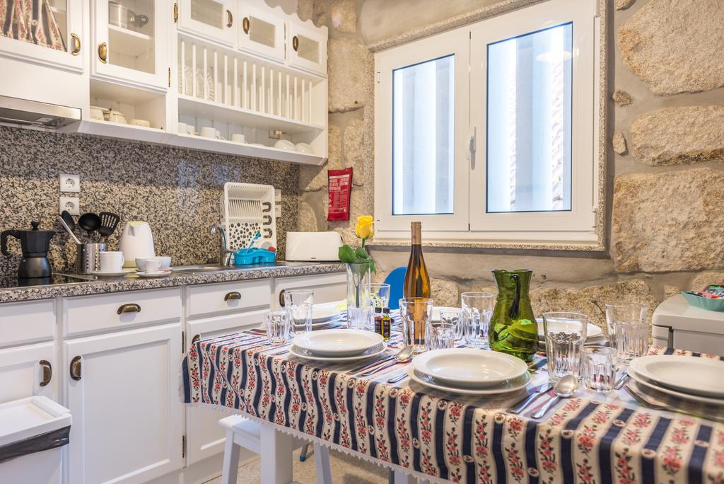 Centenary Fontainhas Apartments OOporto Chambre photo